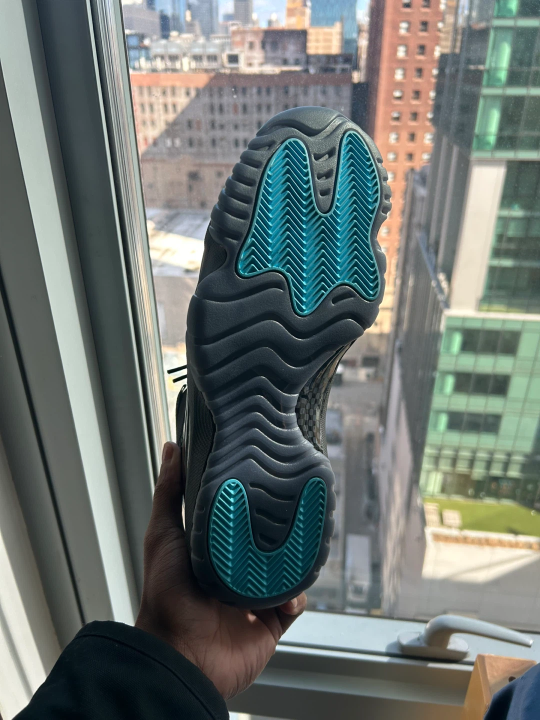 Jordan 11 Retro Gamma Blue (2025) - photo 2