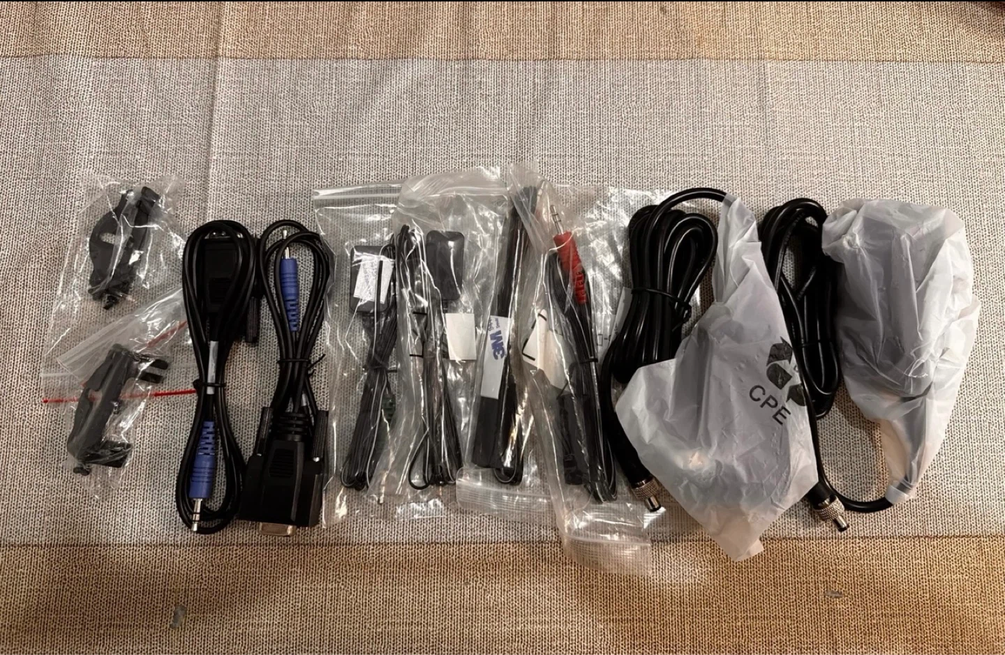 HDMI + RS232 serial and IR control over extender kit - photo 3