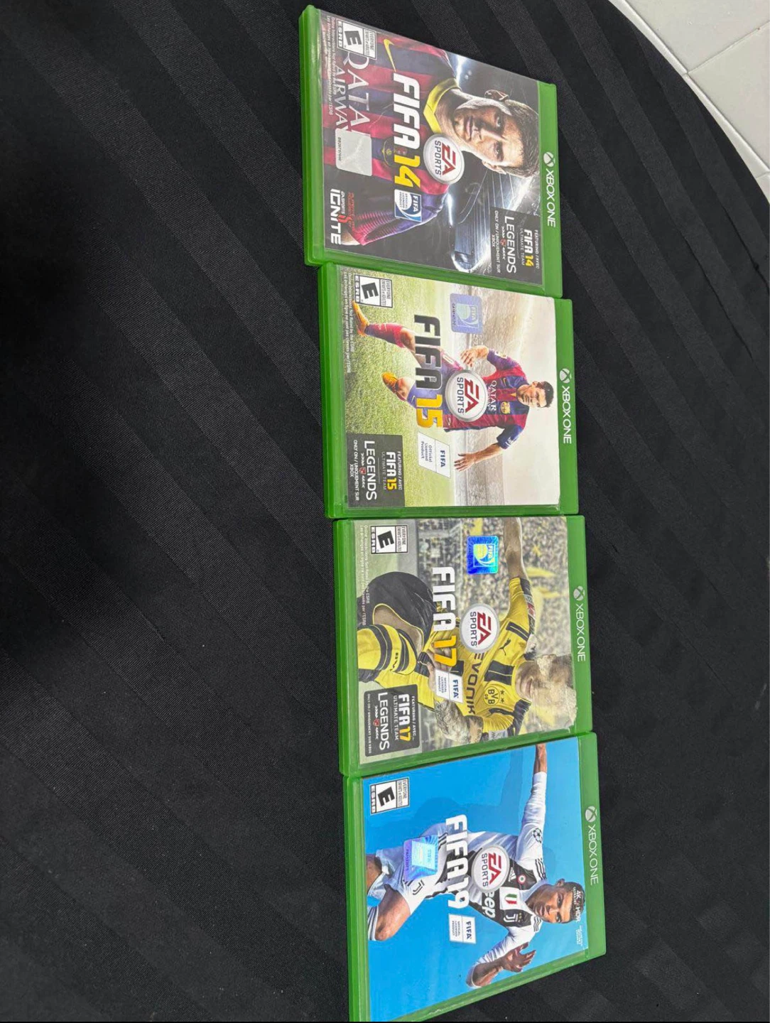 Xbox One FIFA Video Games - FIFA 14, 15, 17, 19