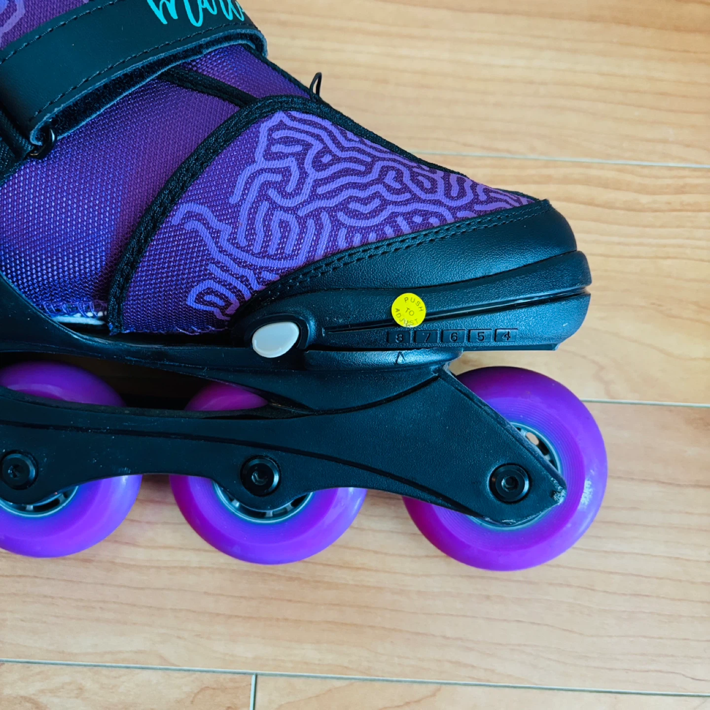 $200+ K2 Kids Size 4-8 Adjustable Inline Rollerblades - photo 3