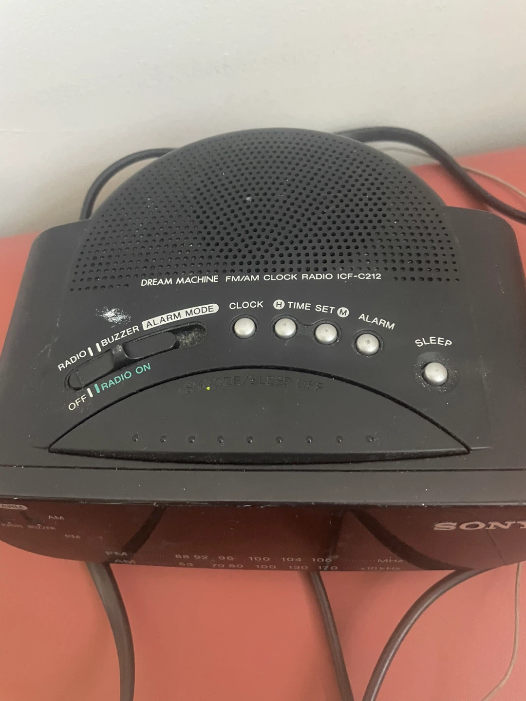 Sony Dream Machine FM/AM Clock Radio ICF-C212 - photo 2