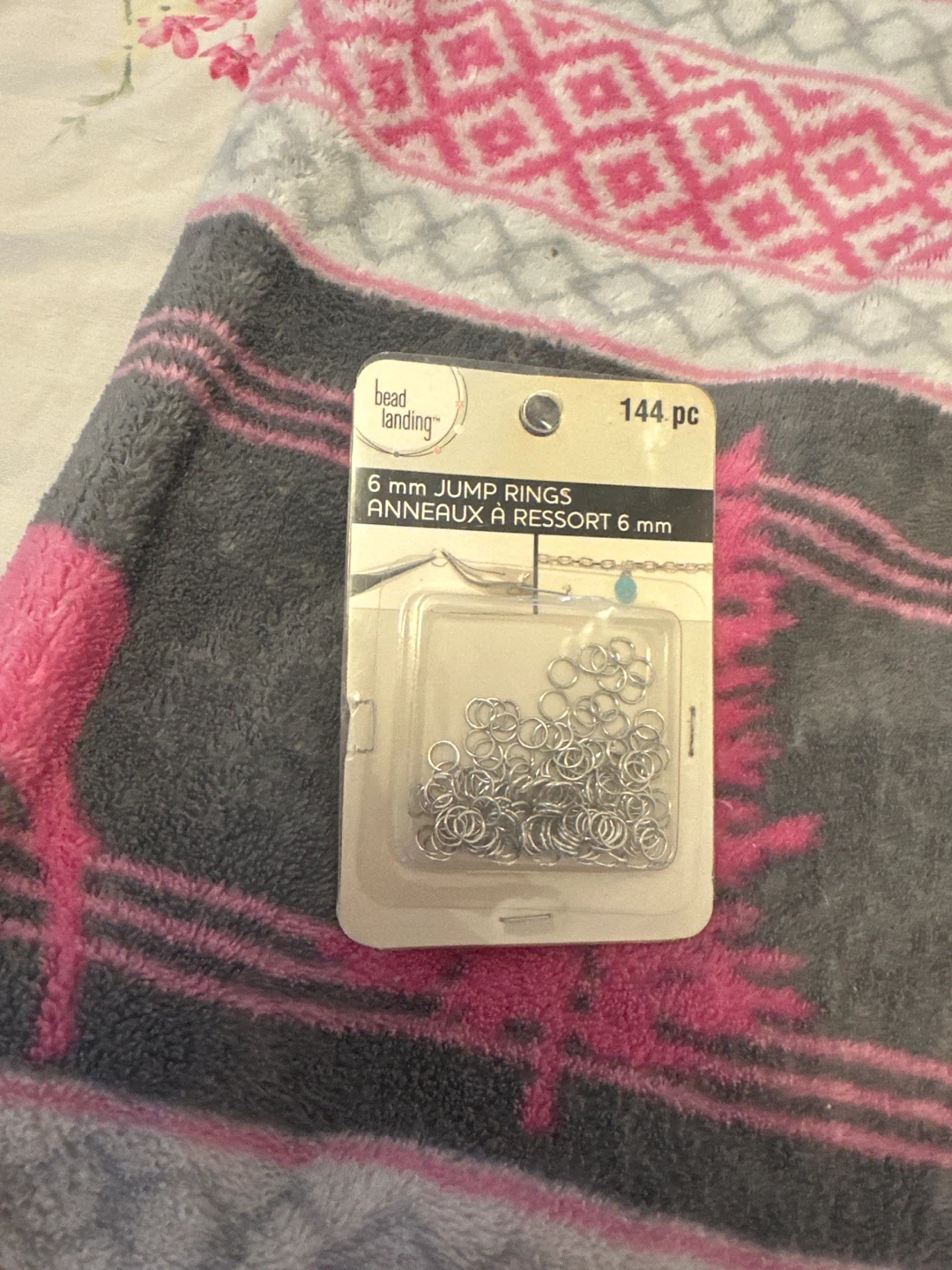 Bead Landing 144 pc 6 mm Jump Rings