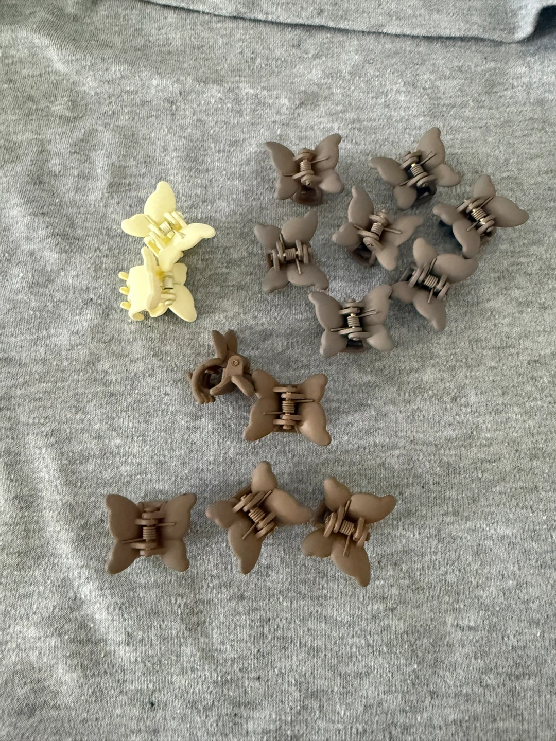 Hair clips