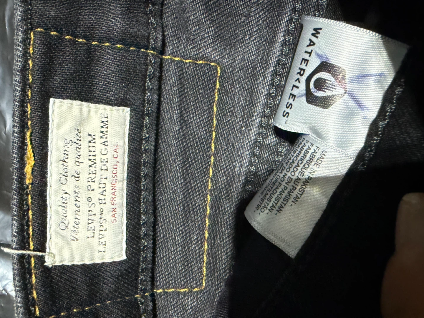 Levi's 502 Premium Jeans W32 L32 - Black - photo 2