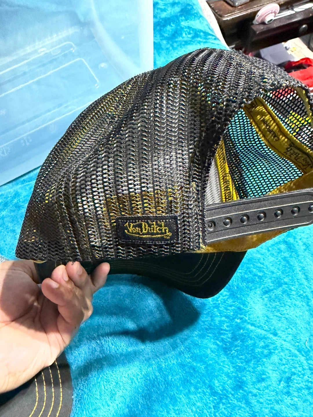 Von Dutch Gold Glitter Trucker Hat - photo 3
