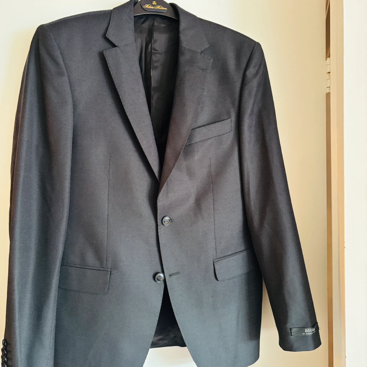 *New* Two $1k DIGEL Men's Blazers, Size 36R and 38R