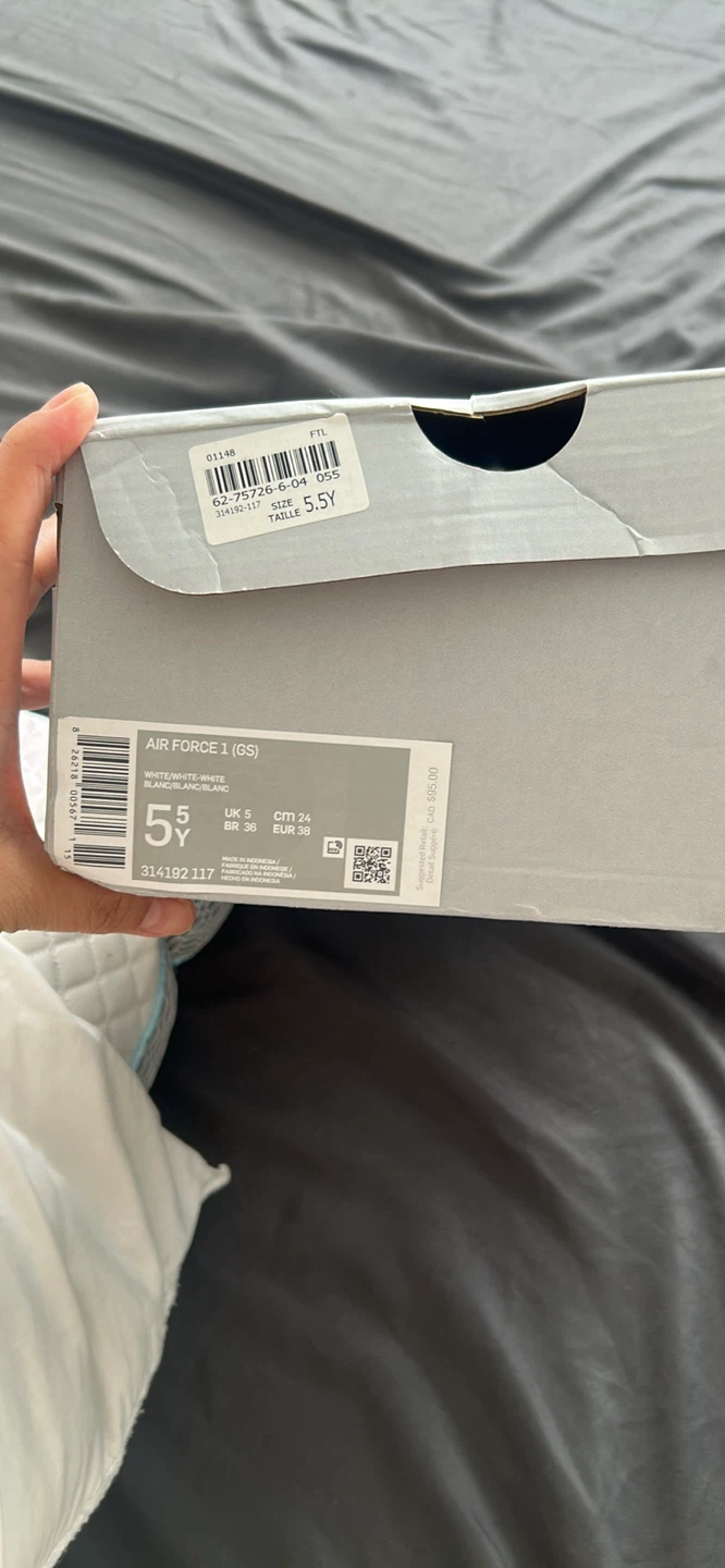 Nike Air Force 1 (GS) White Youth Size 5.5Y