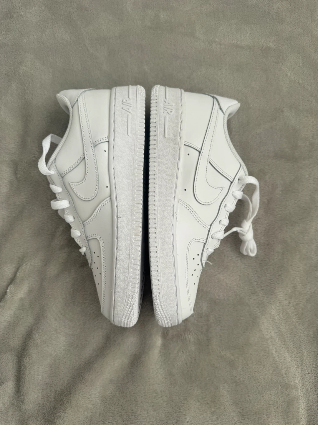 Nike Air Force 1 (GS) White Youth Size 5.5Y - photo 4