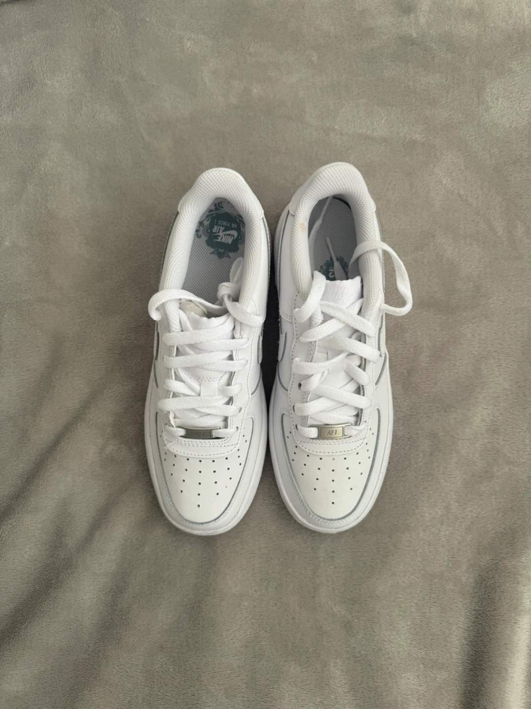 Nike Air Force 1 (GS) White Youth Size 5.5Y - photo 3
