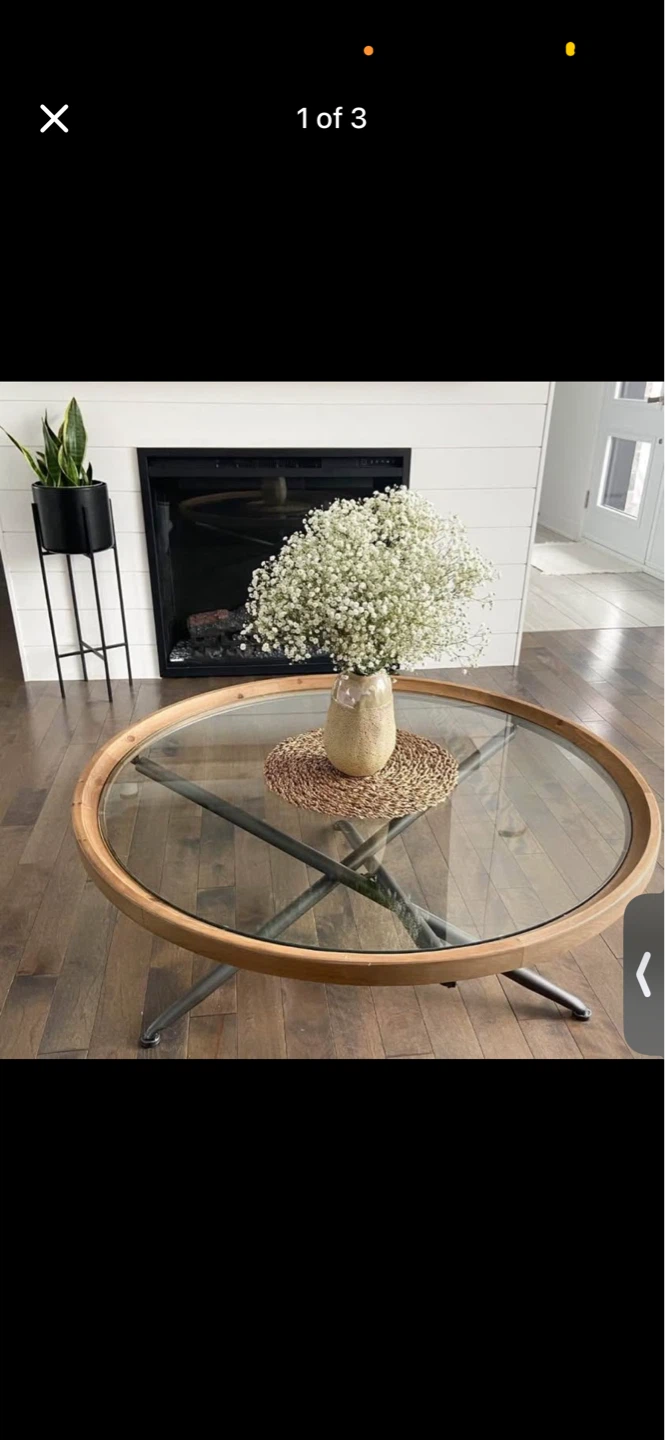 Structube Kay round table