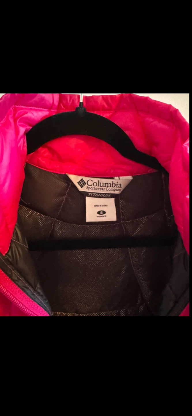 Columbia Titanium Puffer Vest Women's Size S - Pink - photo 2