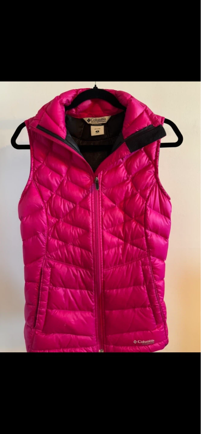 Columbia Titanium Puffer Vest Women's Size S - Pink