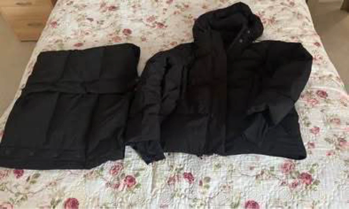 2 part winter coat (New) (Long or short) (Medium)
