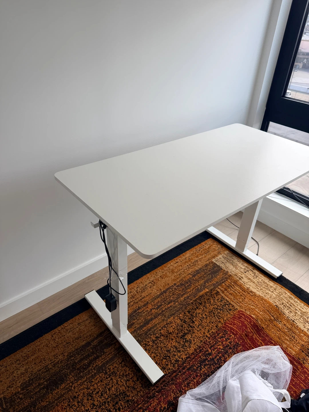 White Adjustable Standing Desk