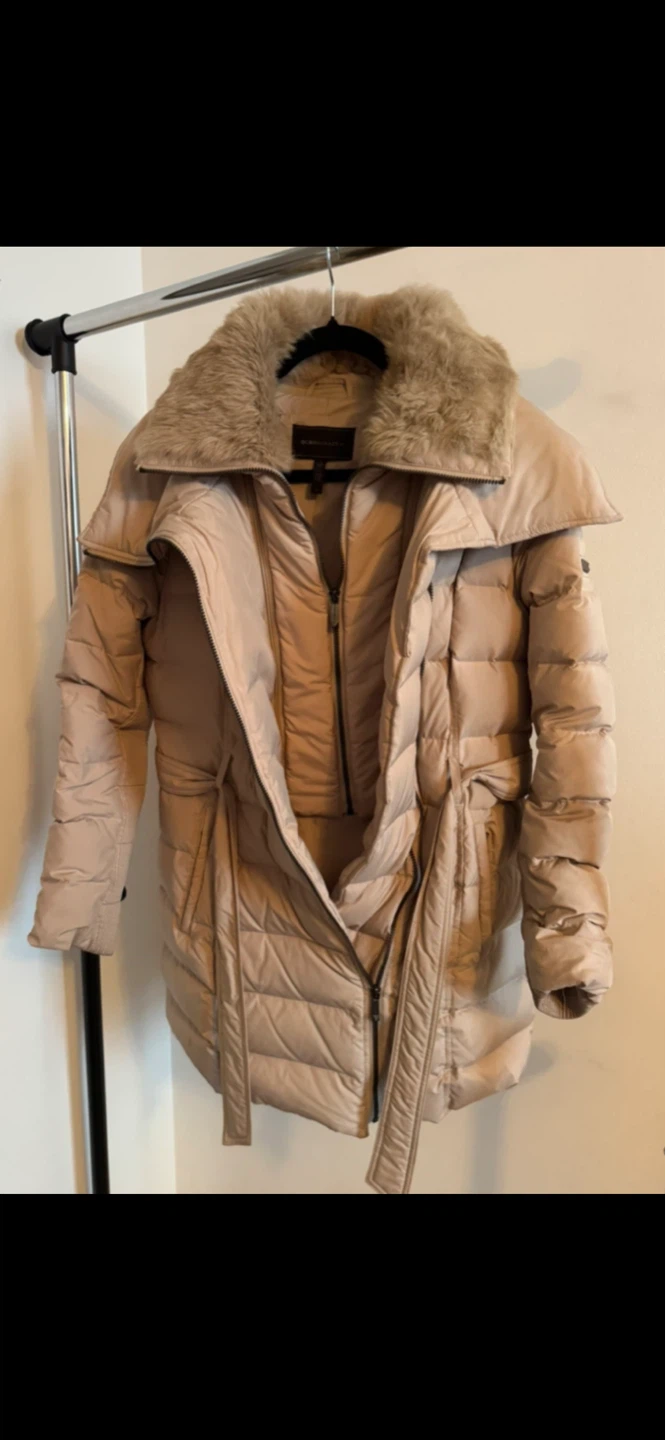 BCBGMAXAZRIA Puffer Coat with Faux Fur Collar - Size L