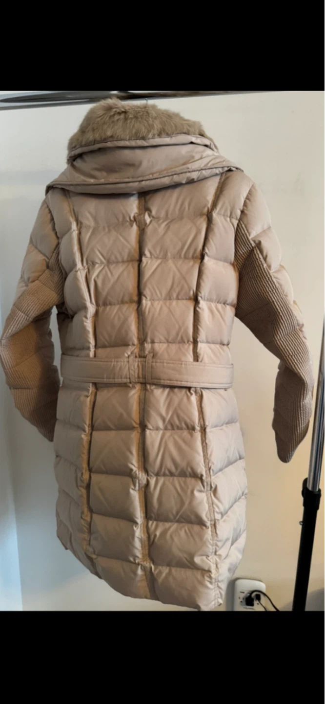 BCBGMAXAZRIA Puffer Coat with Faux Fur Collar - Size L - photo 5