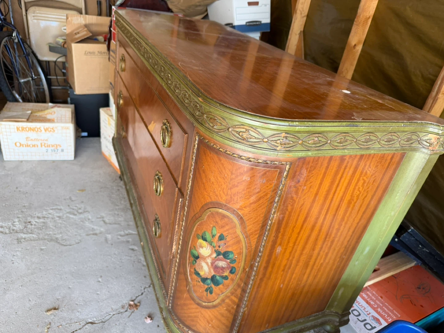 Vintage Wooden Dresser with Painted Floral Detail - photo 2