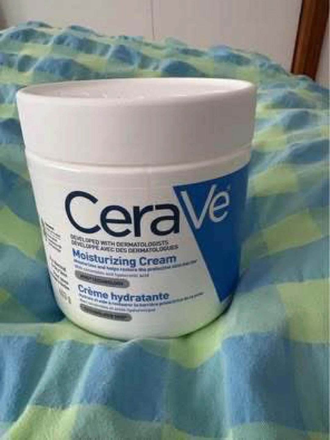CeraVe moisturizing cream (New) (453g)