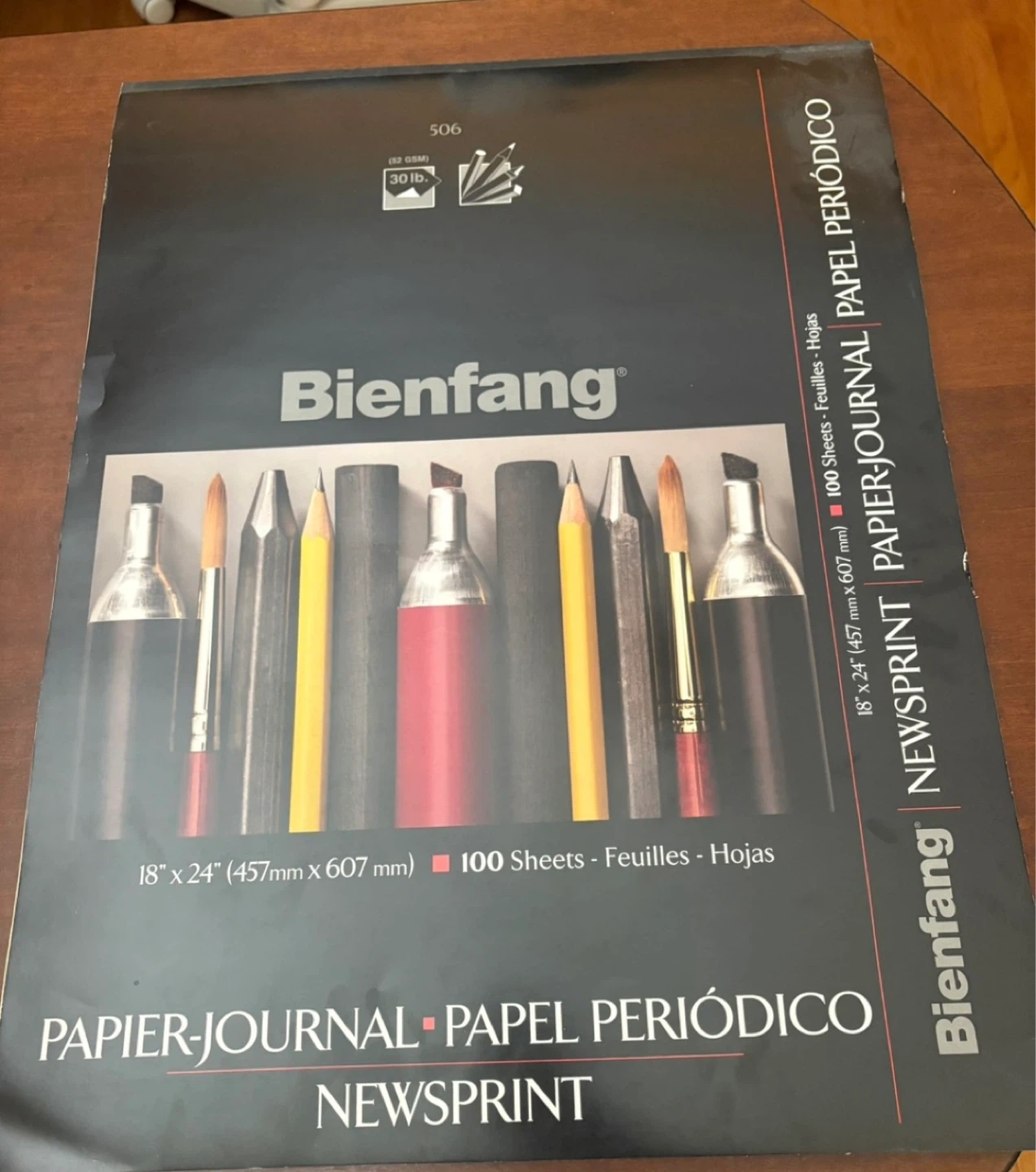 Papier journal (Barely used) (18” x24”)
