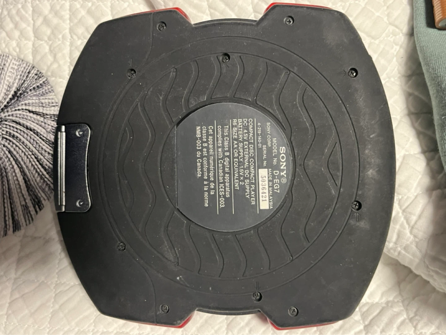 Sony Discman D-EJ7 CD Player - photo 3