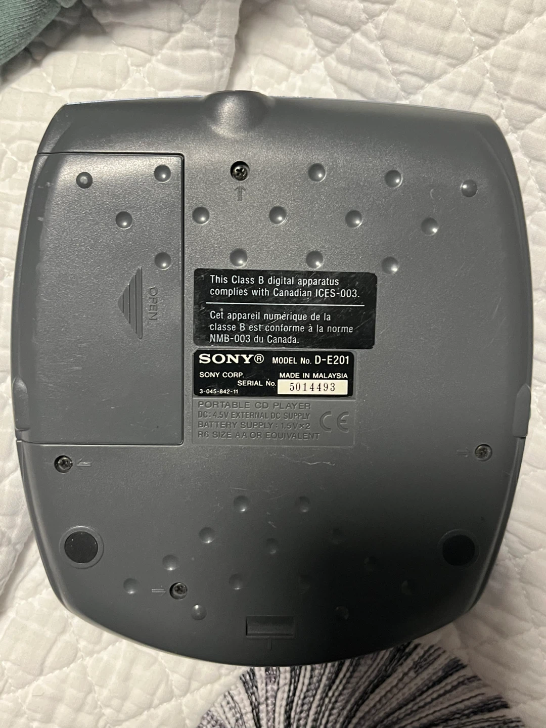Sony Discman ESP2 Portable CD Player D-E201 - photo 2