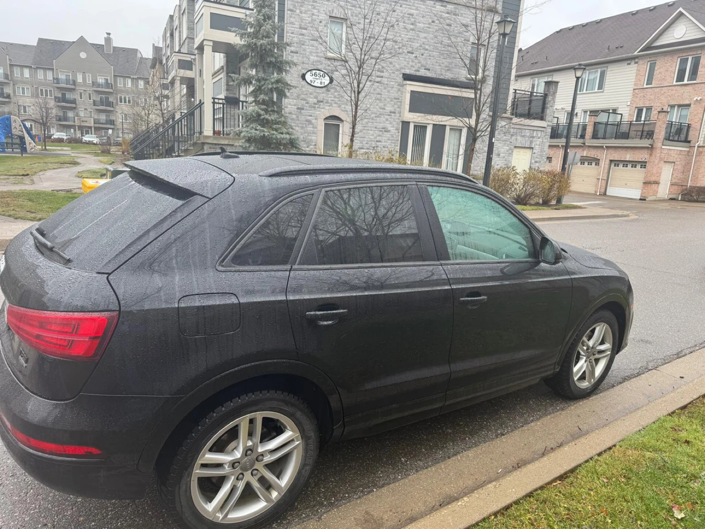 2018 Audi Q3 Quattro Black SUV - photo 3