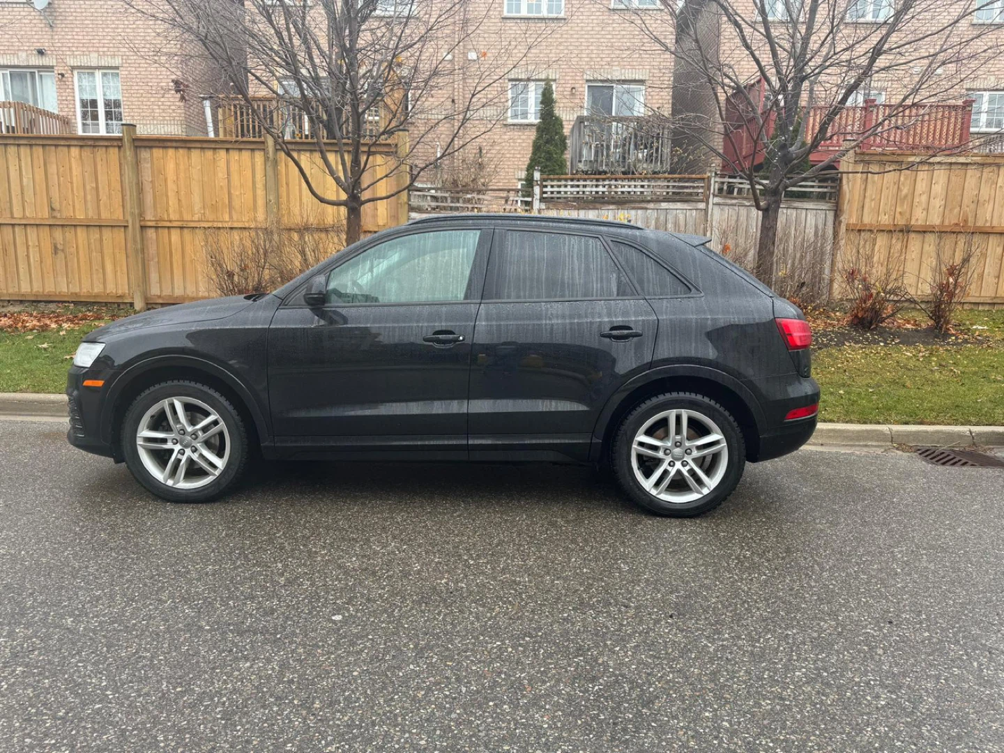 2018 Audi Q3 Quattro Black SUV