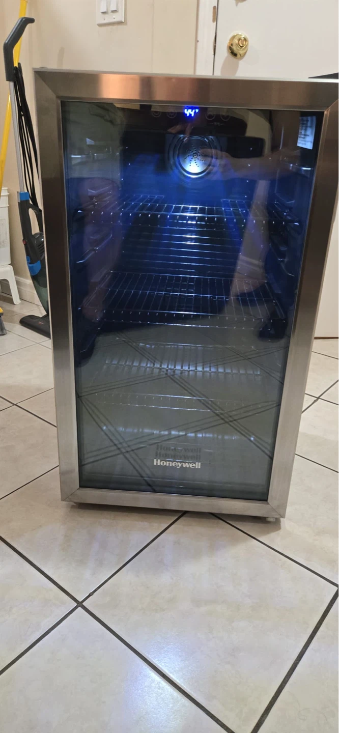 Honeywell Mini Fridge