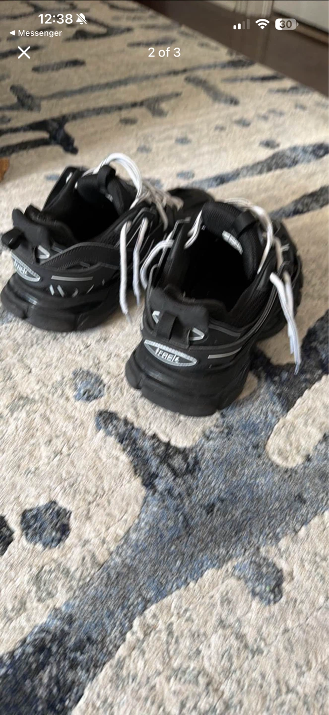 Balenciaga track - photo 2