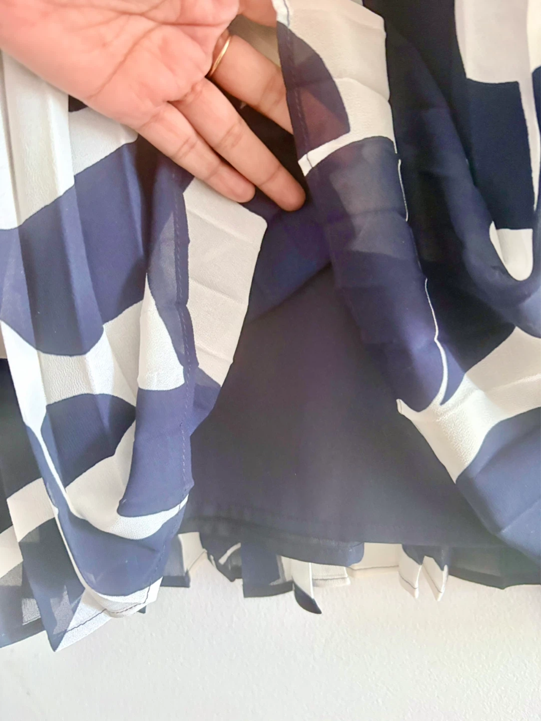Dynamite Abstract Print Pleated Midi Skirt (new with tag ) - photo 5