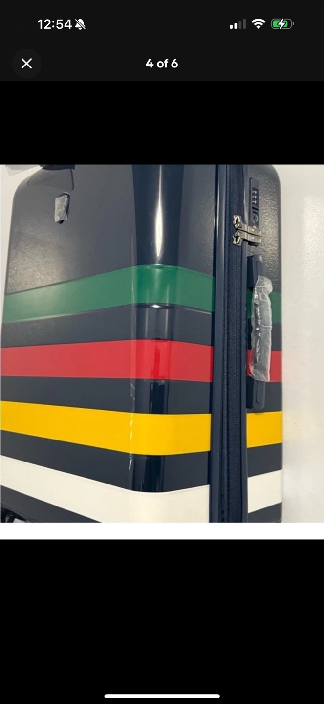 HBC Stripes x Heys Carry-On Luggage 🇨🇦 ***$240*** - photo 3