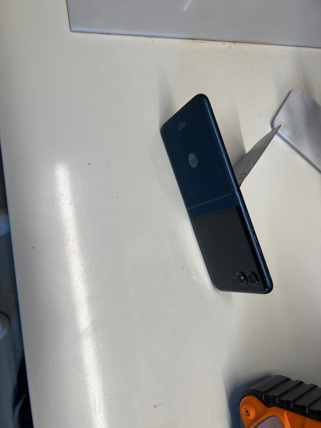 Motorola Razr Flip Phone - photo 5