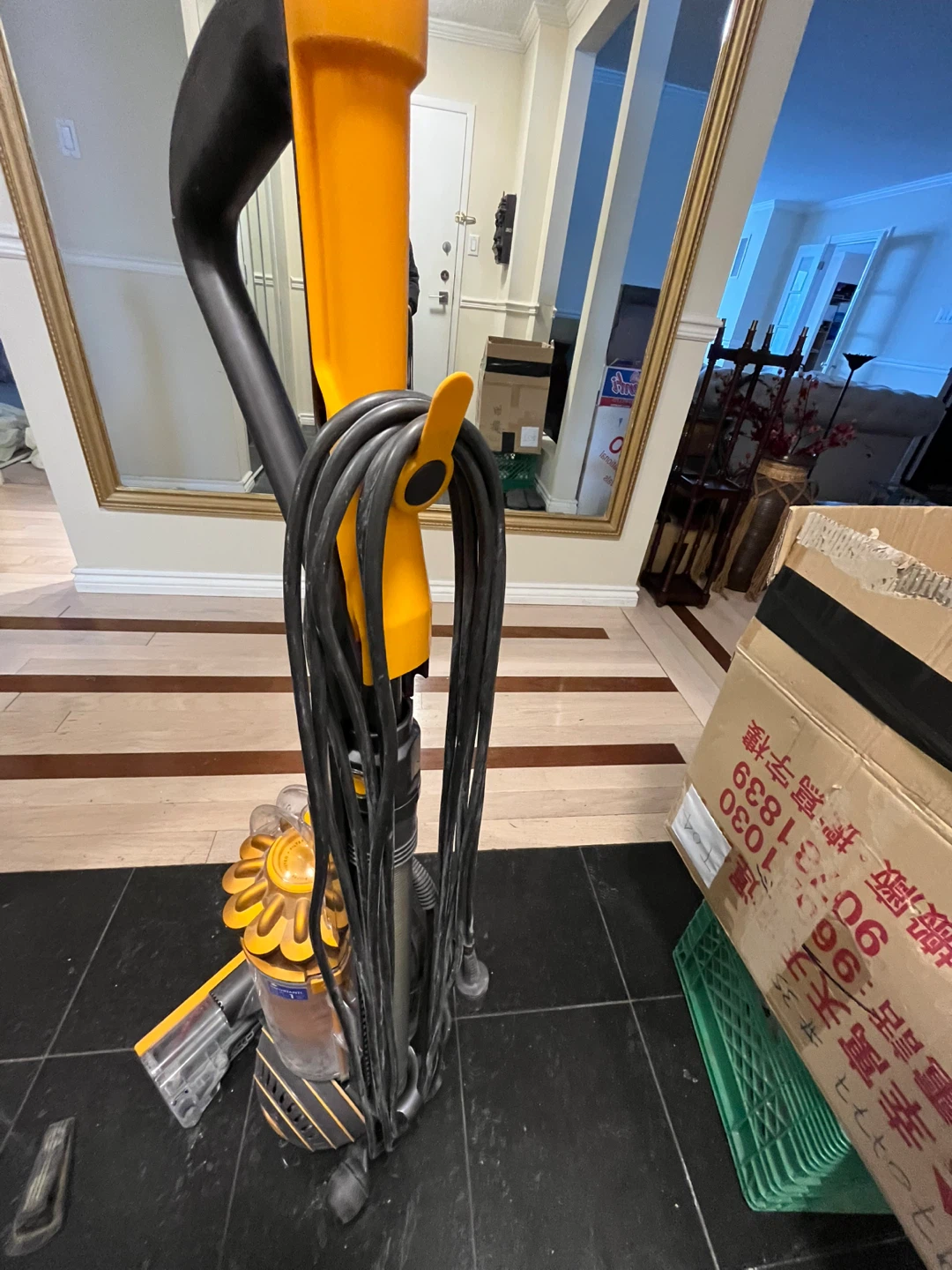Dyson Multifloor 2 Ball Vacuum Cleaner - photo 3