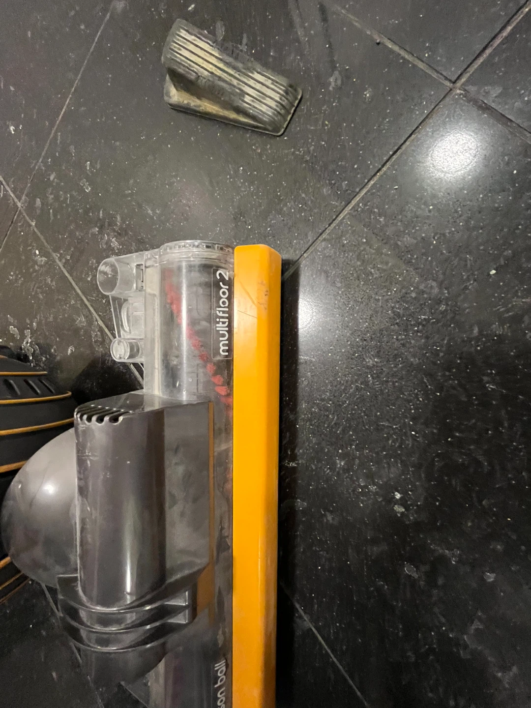 Dyson Multifloor 2 Ball Vacuum Cleaner - photo 5