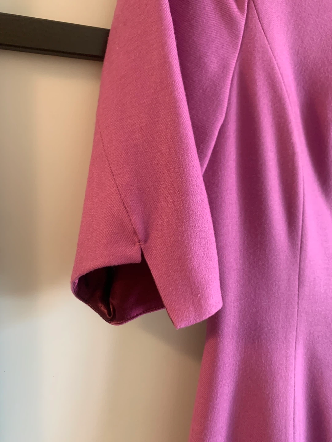 NEW Elie Tahari Magenta Dress ,,M”- Size 8 - photo 4