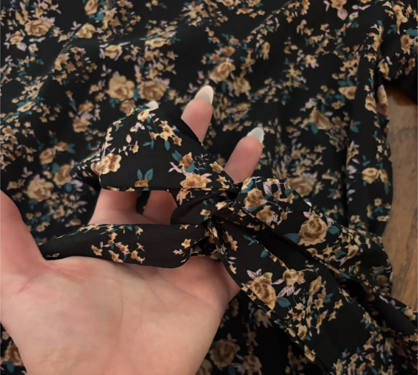 Black floral print long sleeve dress - photo 4