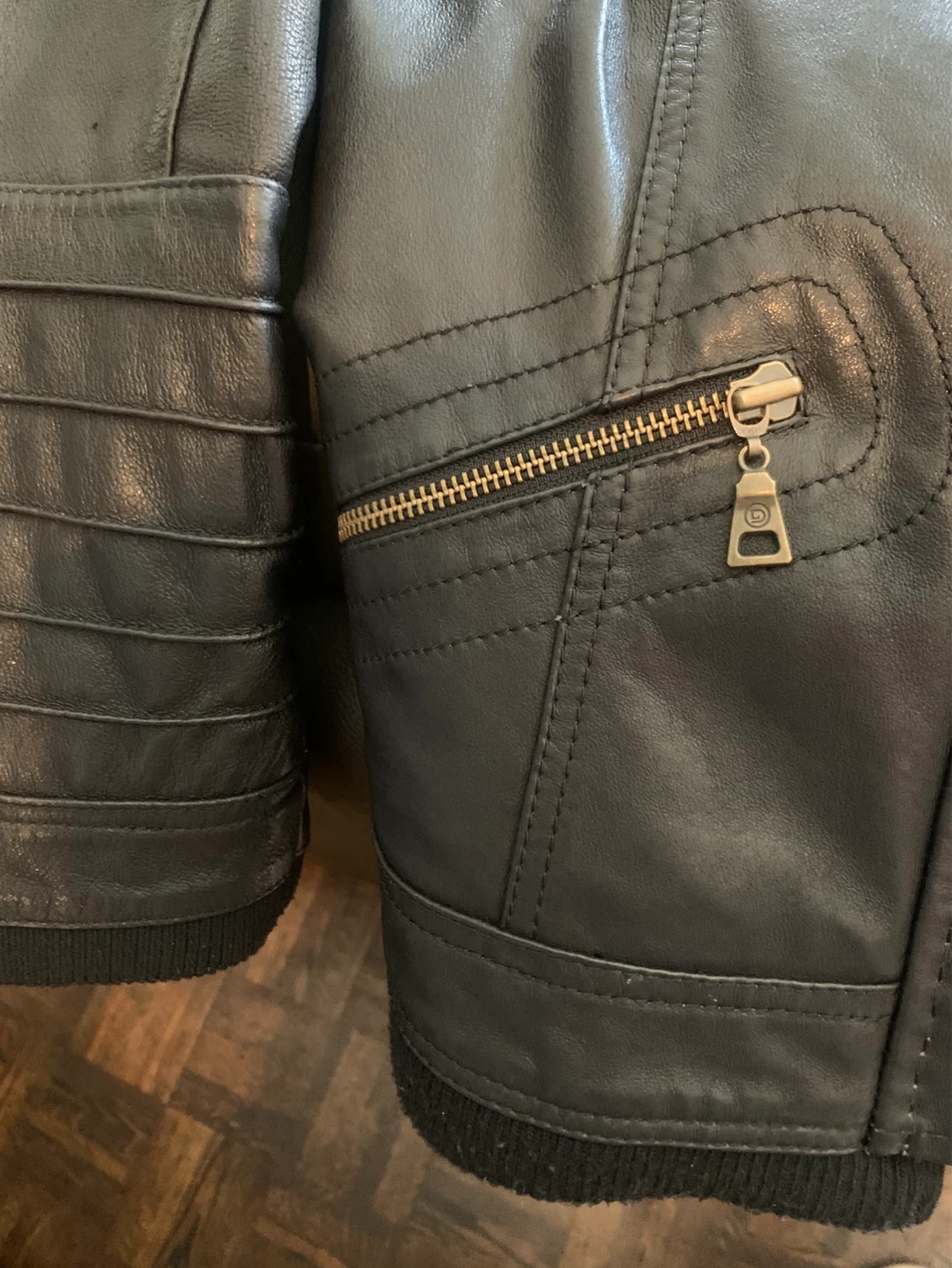 Danier Leather Jacket - photo 4