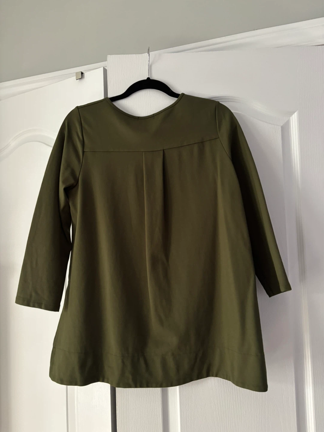 M Made in Italy Olive Green crewneck tunic top - photo 2