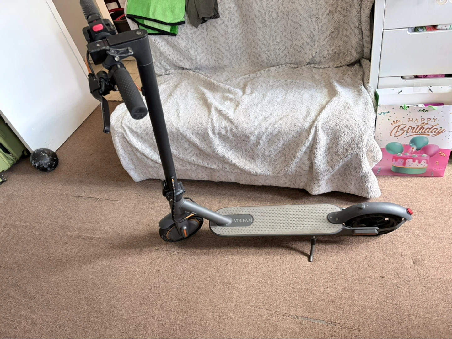 VOLPAM Electric Scooter