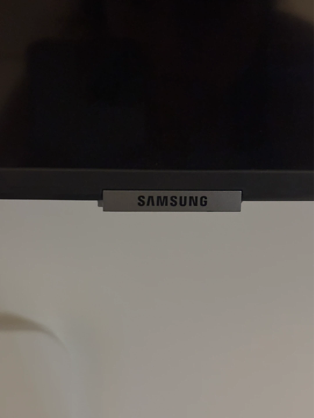 Samsung 43"  LED 4K Smart TV - photo 2