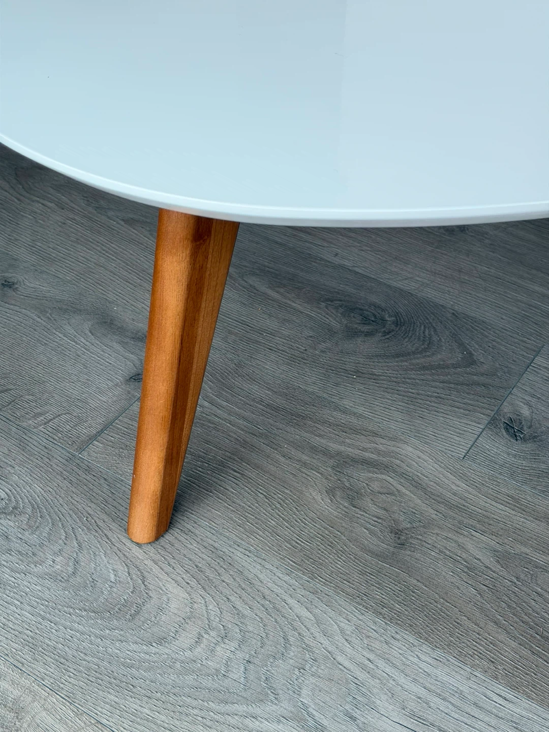 White Structube Coffee Table with Wooden Legs - photo 2