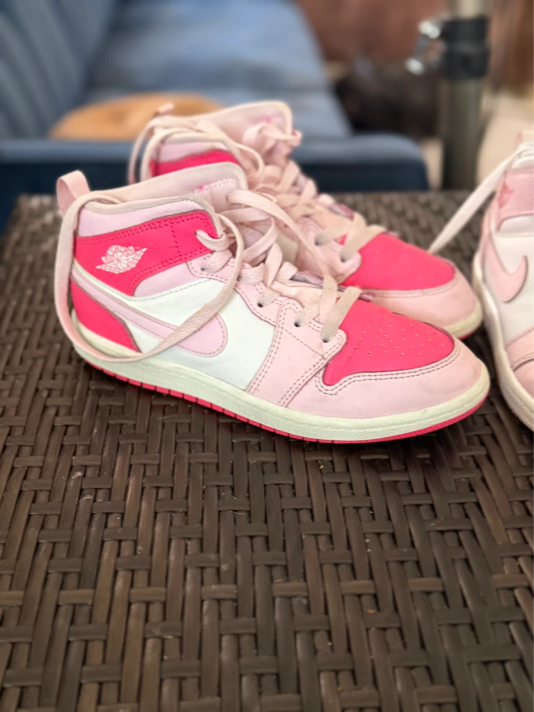 Air Jordan 1 Mid Pink & White Sneakers - photo 2