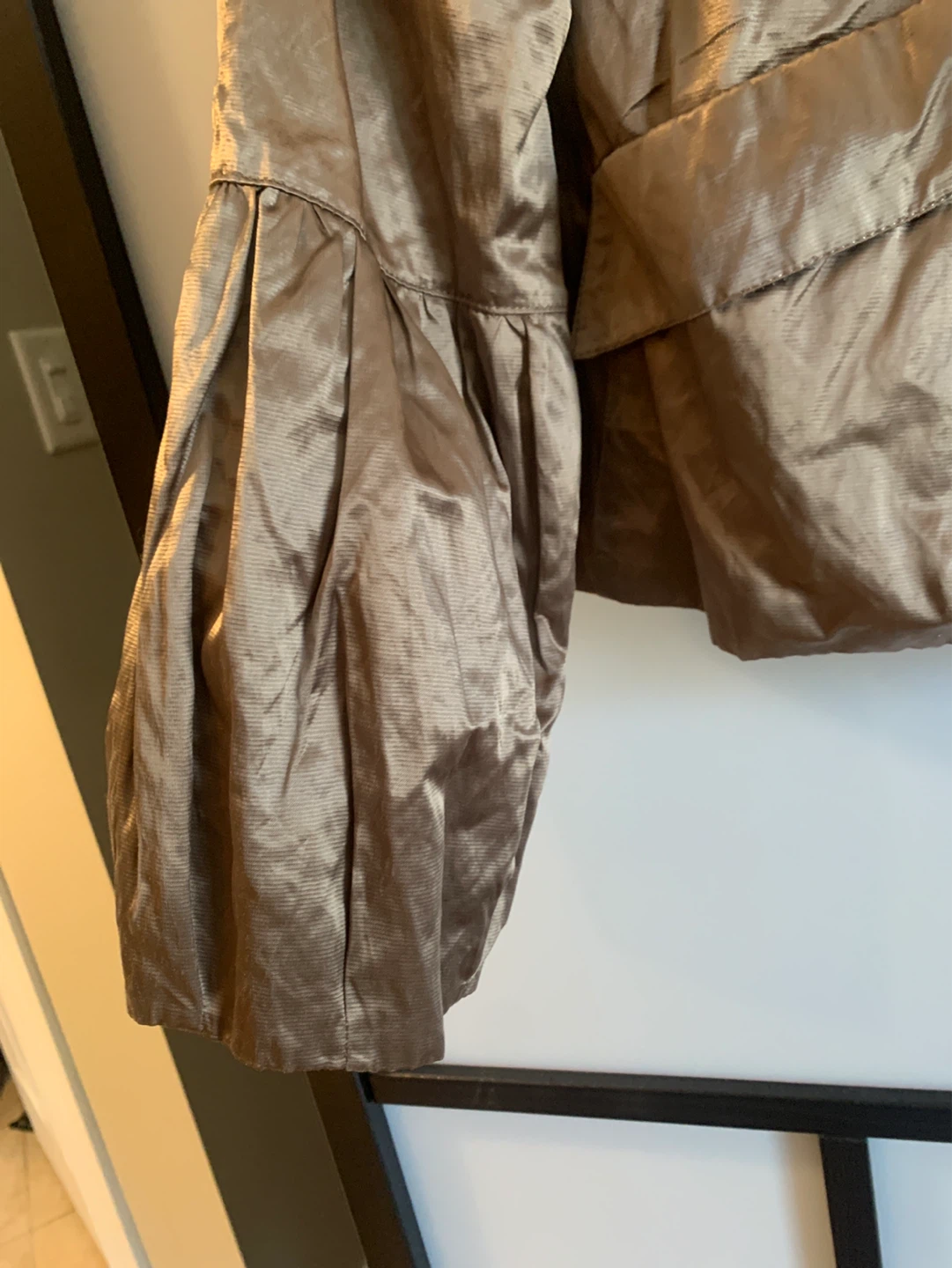 COCO & tashi Women's Bronze Shimmer Jacket - Size Medium - photo 2