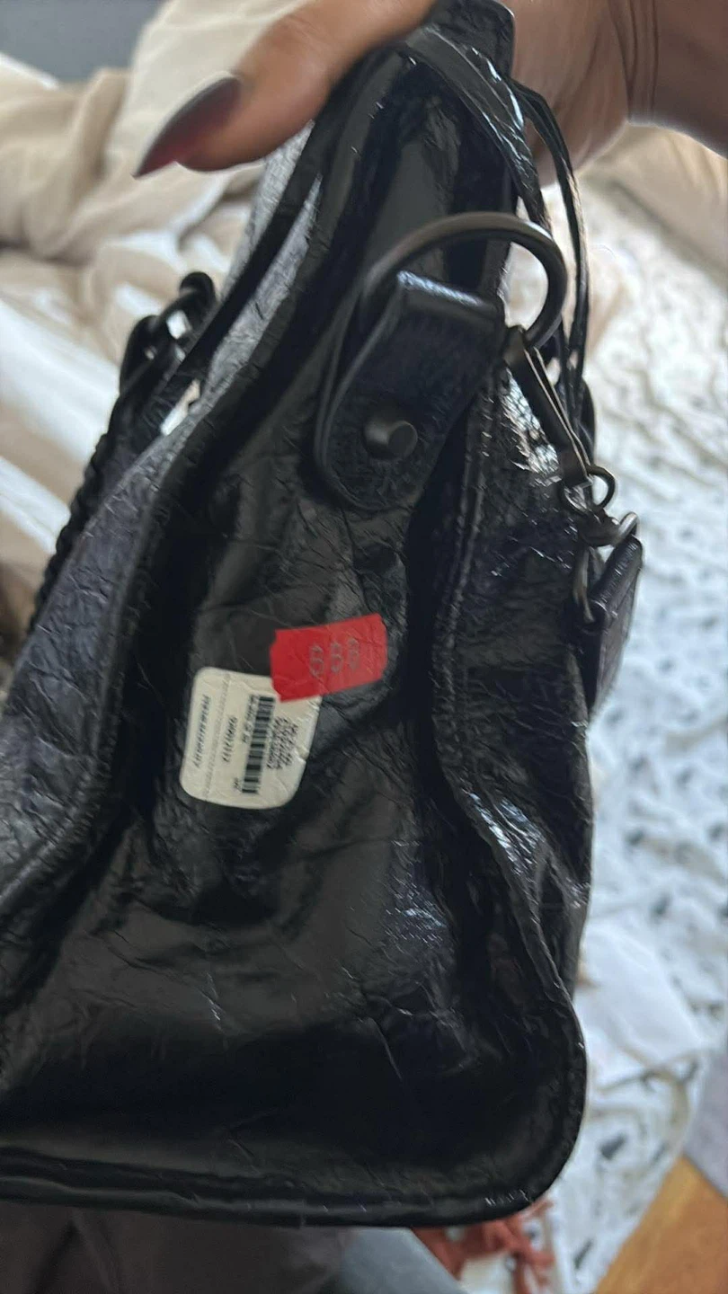 Black Leather city bag - photo 3