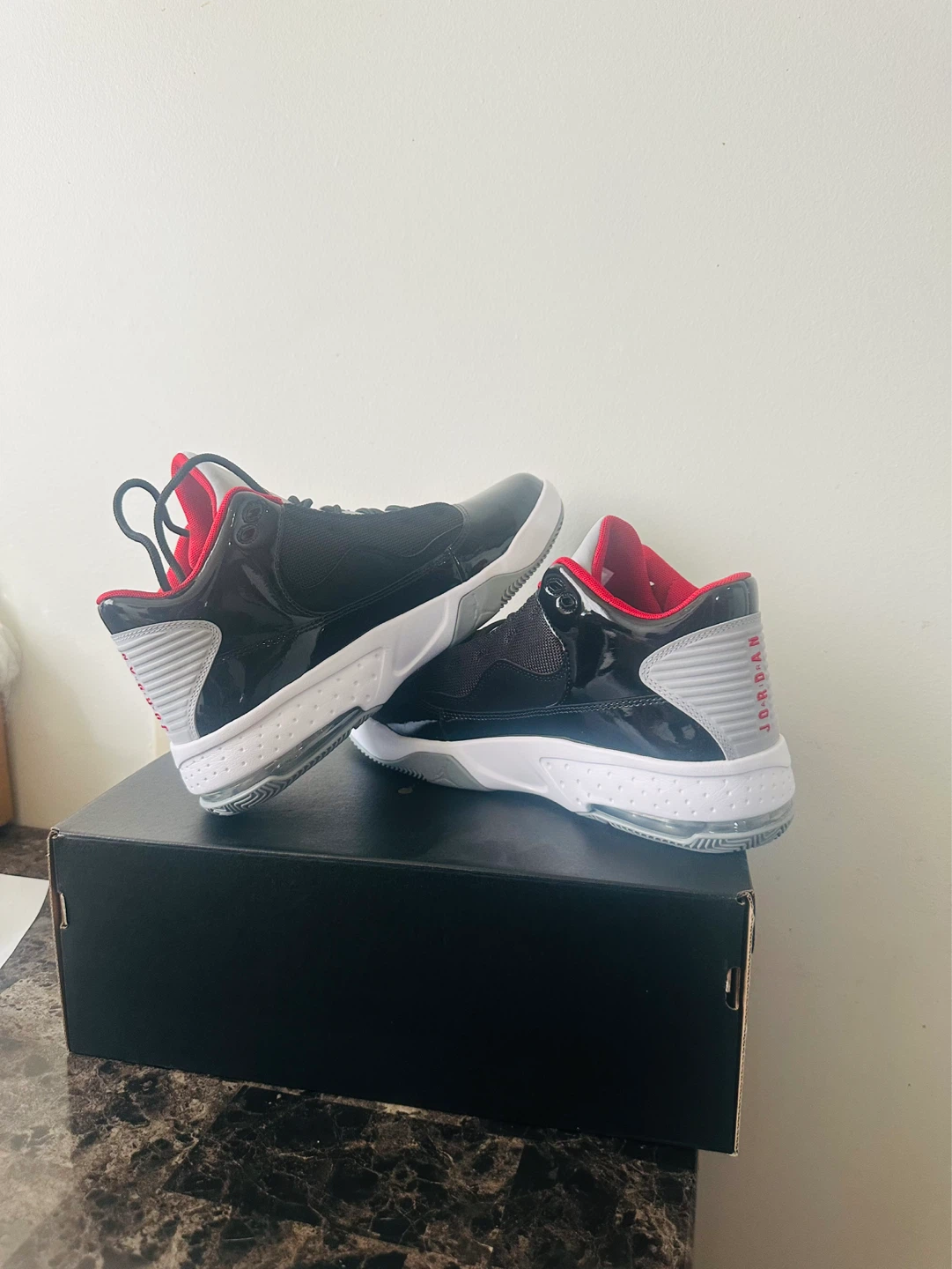 Jordan  MAX AURA 2 Men's Shoes - photo 4