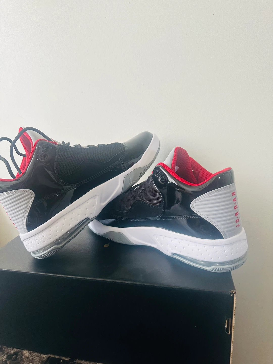 Jordan  MAX AURA 2 Men's Shoes - photo 5