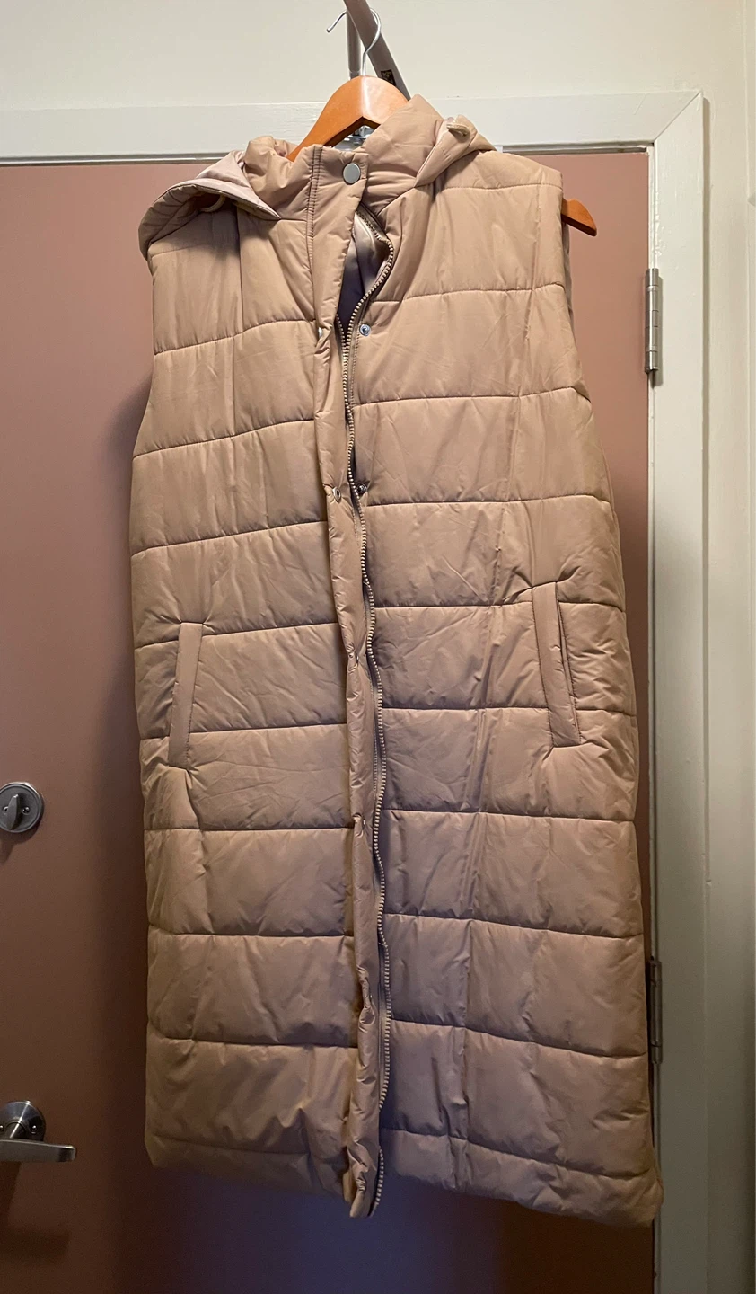 Knee Length Sleeveless Puffer Vest - XL - Beige