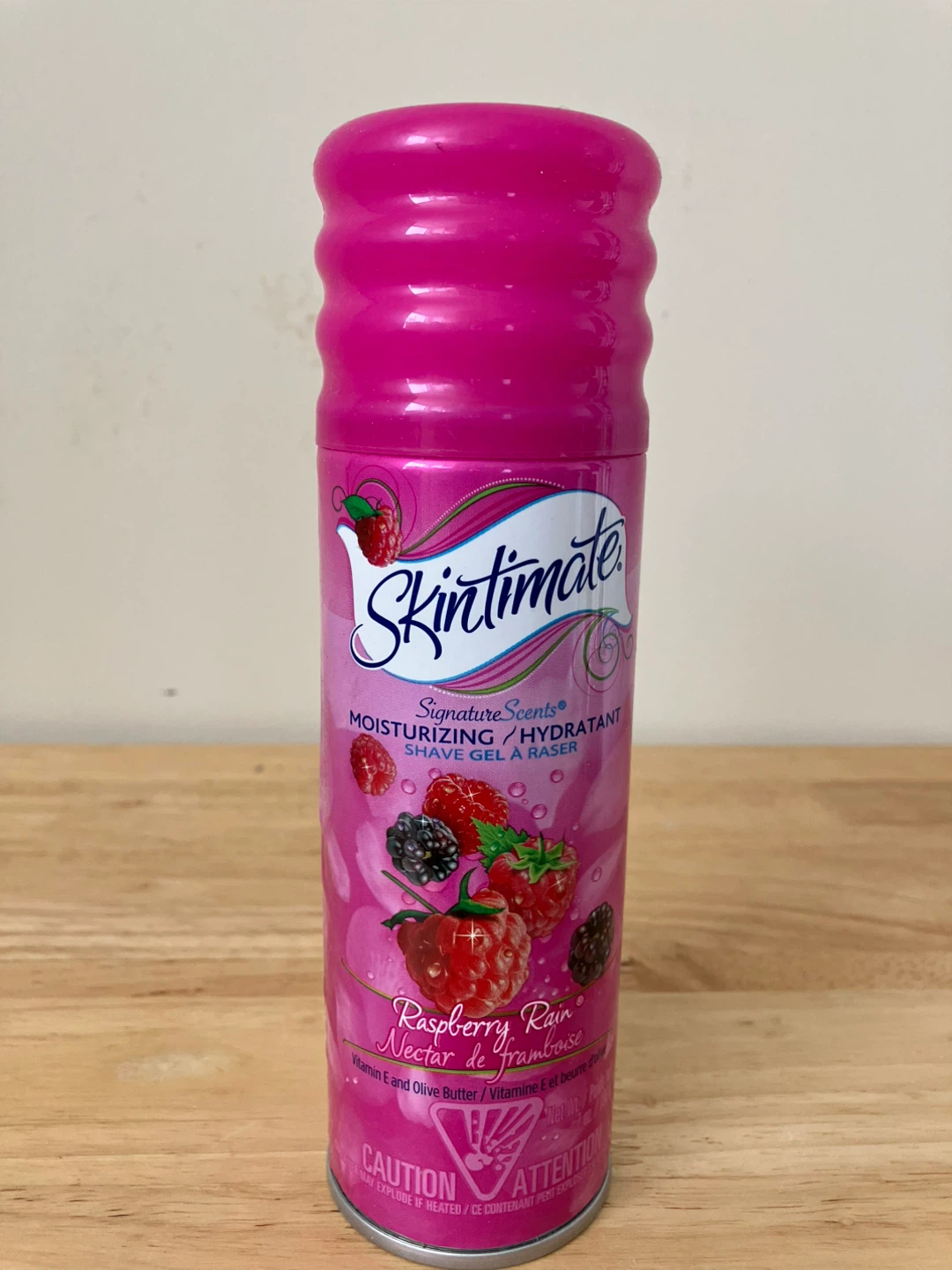 New-Skintimate Raspberry Rain Moisturizing Shave Gel