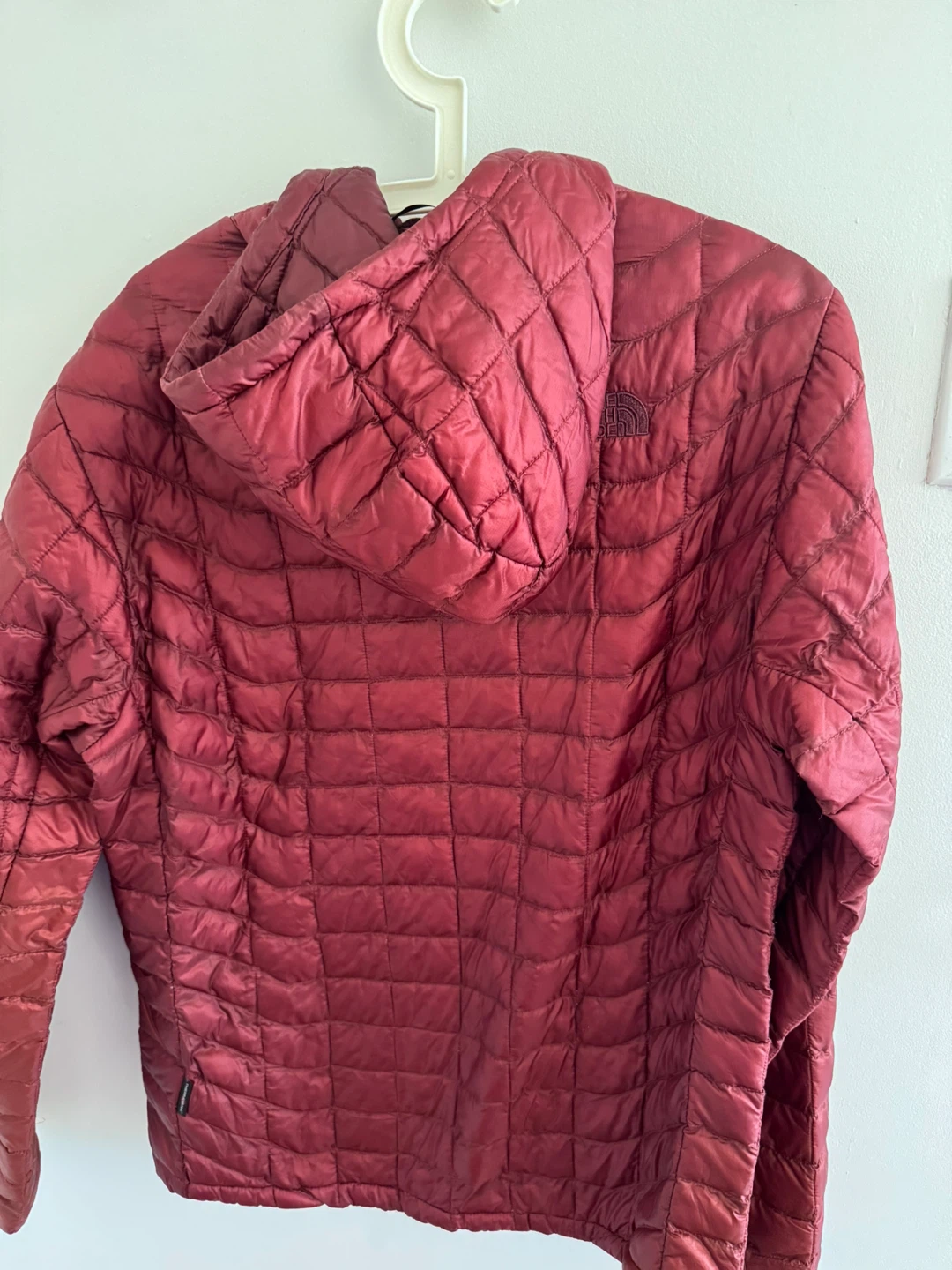 The North Face Puffer Jacket - Size M - photo 3