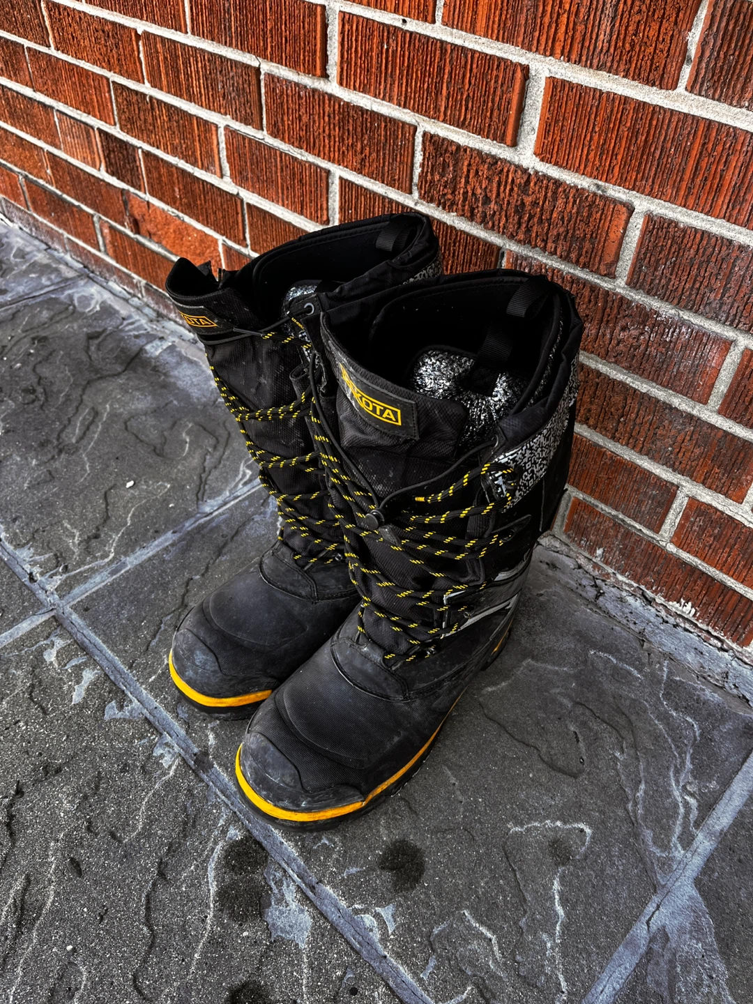 Dakota Winter Boots Size 10-Extreme Cold